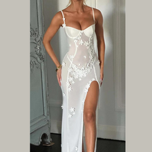 Load image into Gallery viewer, Arina - Sling Flower Kleid mit plissierter Taille