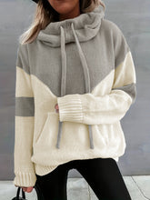 Load image into Gallery viewer, Maricel - Gemütlicher Rollkragenpullover mit Streifenmuster