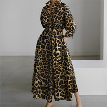 Load image into Gallery viewer, Dea - Langes fluffiges Kleid