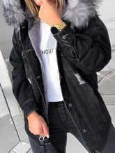 Load image into Gallery viewer, Lenka - Laurel Jeansjacke mit Pelz