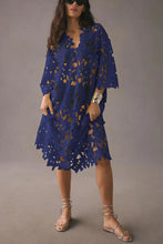 Load image into Gallery viewer, Jessalyn - Gebloemde eyelet kanten gewaad strand midi jurk