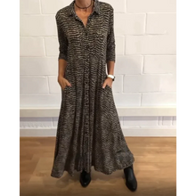 Load image into Gallery viewer, Rona - Kleid mit Bedruckter Jackenlage
