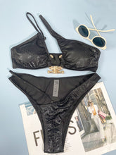 Load image into Gallery viewer, Olesia - Badeanzug Bikini mit Schlangenmuster