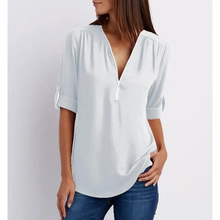 Load image into Gallery viewer, Chaira - Elegante V-Ausschnitt Bluse