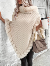 Load image into Gallery viewer, Remma - Eleganter Poncho mit Pelzbesatz
