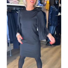 Load image into Gallery viewer, Ariana - Damen-Rundhals-Kleid mit Glockenärmeln