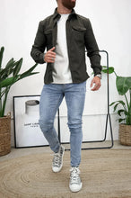 Load image into Gallery viewer, Theo - Premium-Knopfleiste Jacke