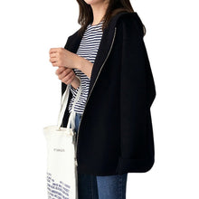 Load image into Gallery viewer, Kayla - Moderne Kapuzenjacke