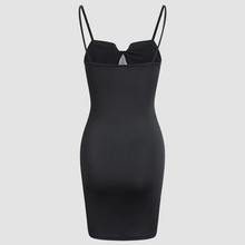 Load image into Gallery viewer, Daphne - Tief ausgeschnittenes Off-Shoulder-Kleid