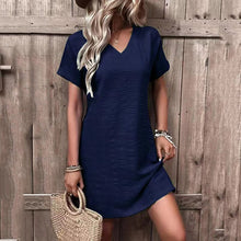 Load image into Gallery viewer, Shady - Schmales Minikleid mit V-Ausschnitt für den Sommer