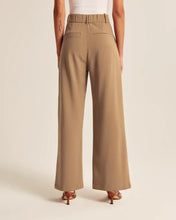 Load image into Gallery viewer, Shiva - Elegante Hose für den Sommer