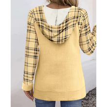 Load image into Gallery viewer, Franziska - Gelber Patchwork-Kapuzenpullover