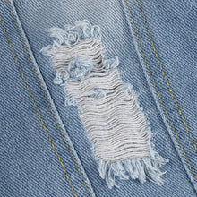 Load image into Gallery viewer, Makino – eine kuschelige Jeansjacke
