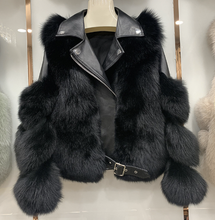 Load image into Gallery viewer, Sherlyn - Stylische Kunstlederjacke