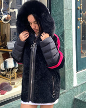 Load image into Gallery viewer, Donna - Designer-Pelzjacke mit Kontraststreifen