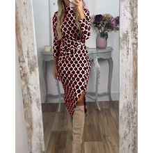 Load image into Gallery viewer, Sheryl - Fischschuppen-Halstuchkleid