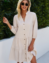Load image into Gallery viewer, Bella - Lässiges Sommerkleid mit Knopfverschluss