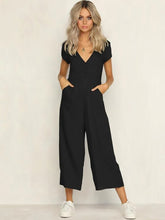 Load image into Gallery viewer, Nikola -  Luftiger und sommerlicher Jumpsuit