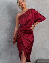 Load image into Gallery viewer, Reiju - Sexy Tailliertes Kleid