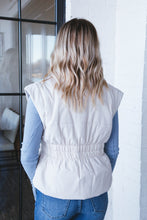 Load image into Gallery viewer, Wendy - Pufferjacke &amp; Weste