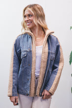 Load image into Gallery viewer, Alaiza - Kunstpelz-Jacke im Denim-Mix