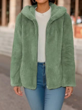 Load image into Gallery viewer, Rosalba - Flauschige Faux-Fur Jacke