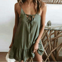 Load image into Gallery viewer, Mariana - Rückenfreies Strandkleid mit Rüschen