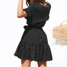 Load image into Gallery viewer, Charlotte - Kurzärmeliges Kleid mit Polka Dot