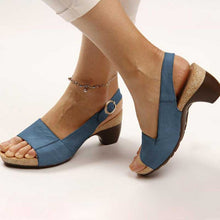 Load image into Gallery viewer, Victoria - Orthopädische Sandalen mit Absatz