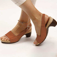 Load image into Gallery viewer, Victoria - Orthopädische Sandalen mit Absatz
