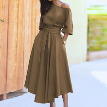 Load image into Gallery viewer, Jessa - Schräges Schulter-Neck-Träger-Kleid