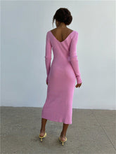 Load image into Gallery viewer, Edith - Gestricktes Midikleid