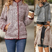 Load image into Gallery viewer, Vittoria - Teddy-Plüschjacke